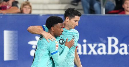 Fani Barcelony są wściekli. Kolega Lewandowskiego oszukany?
