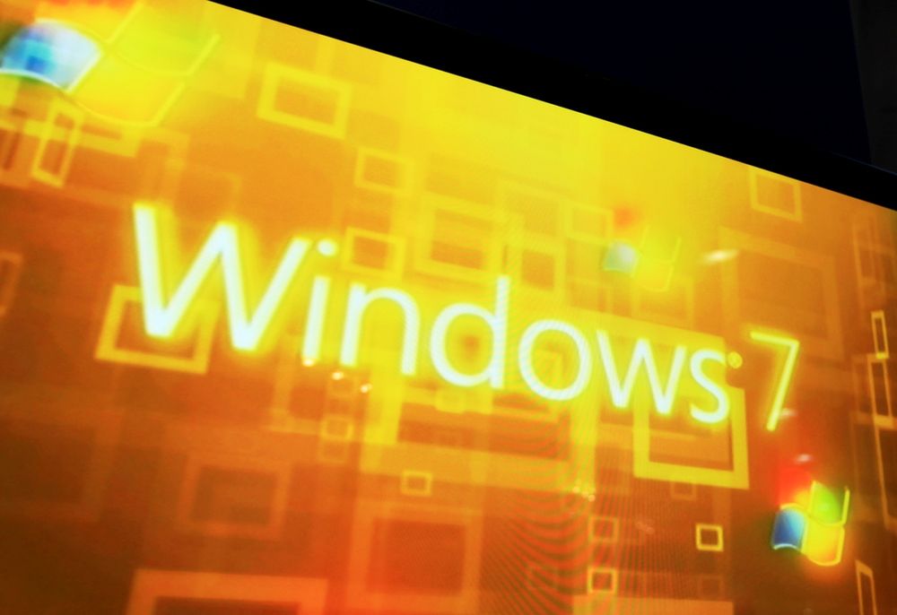 Windows 7 na fali?! Ankieta Steam wykazuje zaskakujący wzrost udziału