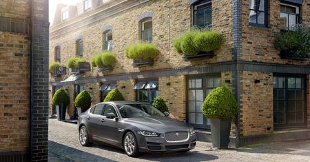 Jednostki napędowe Jaguara XE i nowa galeria zdjęć