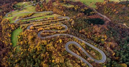 Najdłuższe serpentyny w Polsce. To raj dla motocyklistów