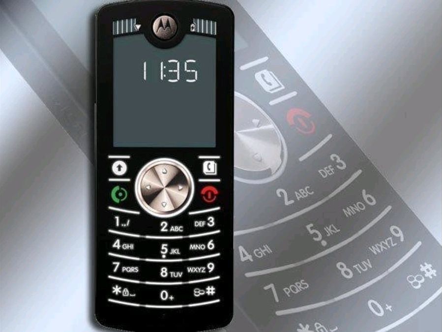 5 telefonów z dziwnymi wyświetlaczami, które pojawiły się długo przed iPhone'em X 5