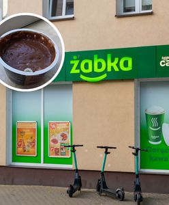 Znalazł pleśń w deserze. Żabka się tłumaczy i oferuje zwrot kosztów