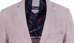 Na metkach więcej wełny w ubraniach niż naprawdę. UOKiK stawia zarzuty