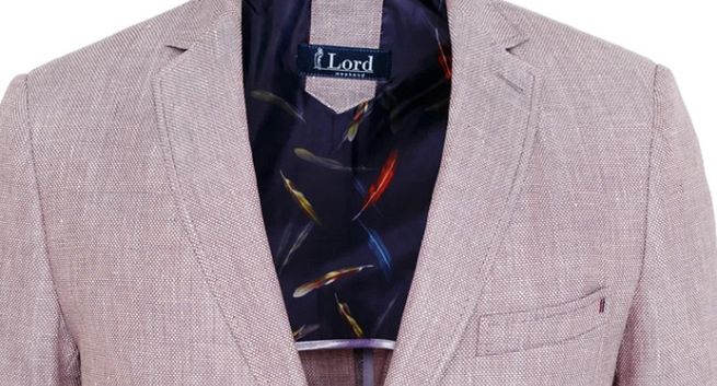 Na metkach więcej wełny w ubraniach niż naprawdę. UOKiK stawia zarzuty