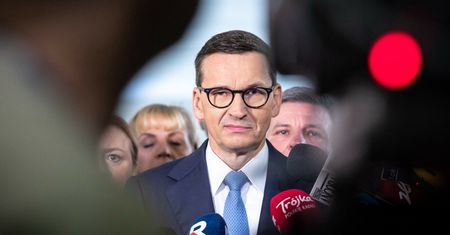 Czy Morawiecki wróci do PiS? Polacy zabrali głos w sondażu