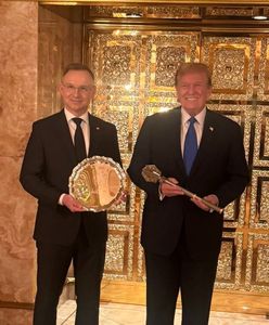 Złoto aż bije po oczach. Jest nowe zdjęcie ze spotkania Dudy i Trumpa
