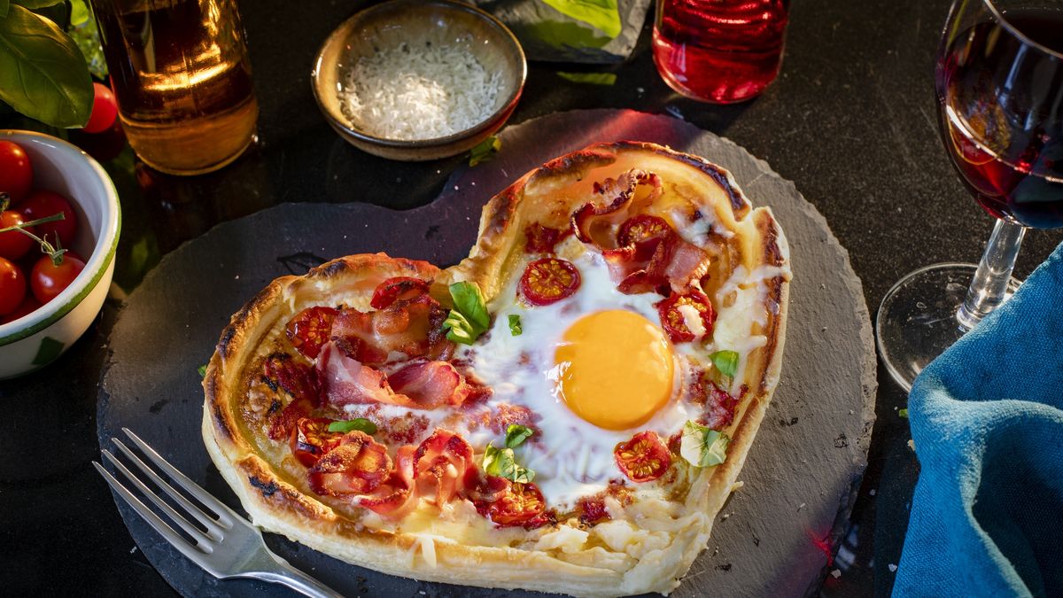 Jak działają afrodyzjaki? Co warto zjeść na walentynki?