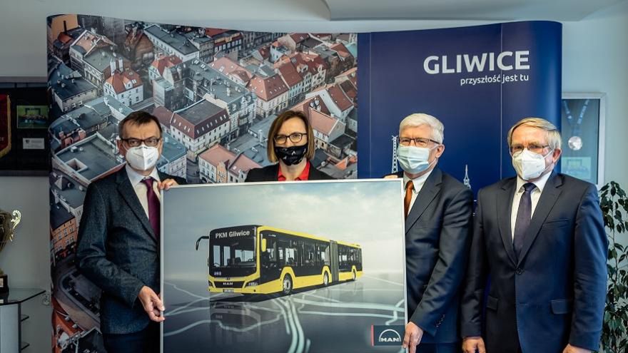 Gliwice. W tym roku na ulicach miasta mają pojawić się pierwsze autobusy hybrydowe.