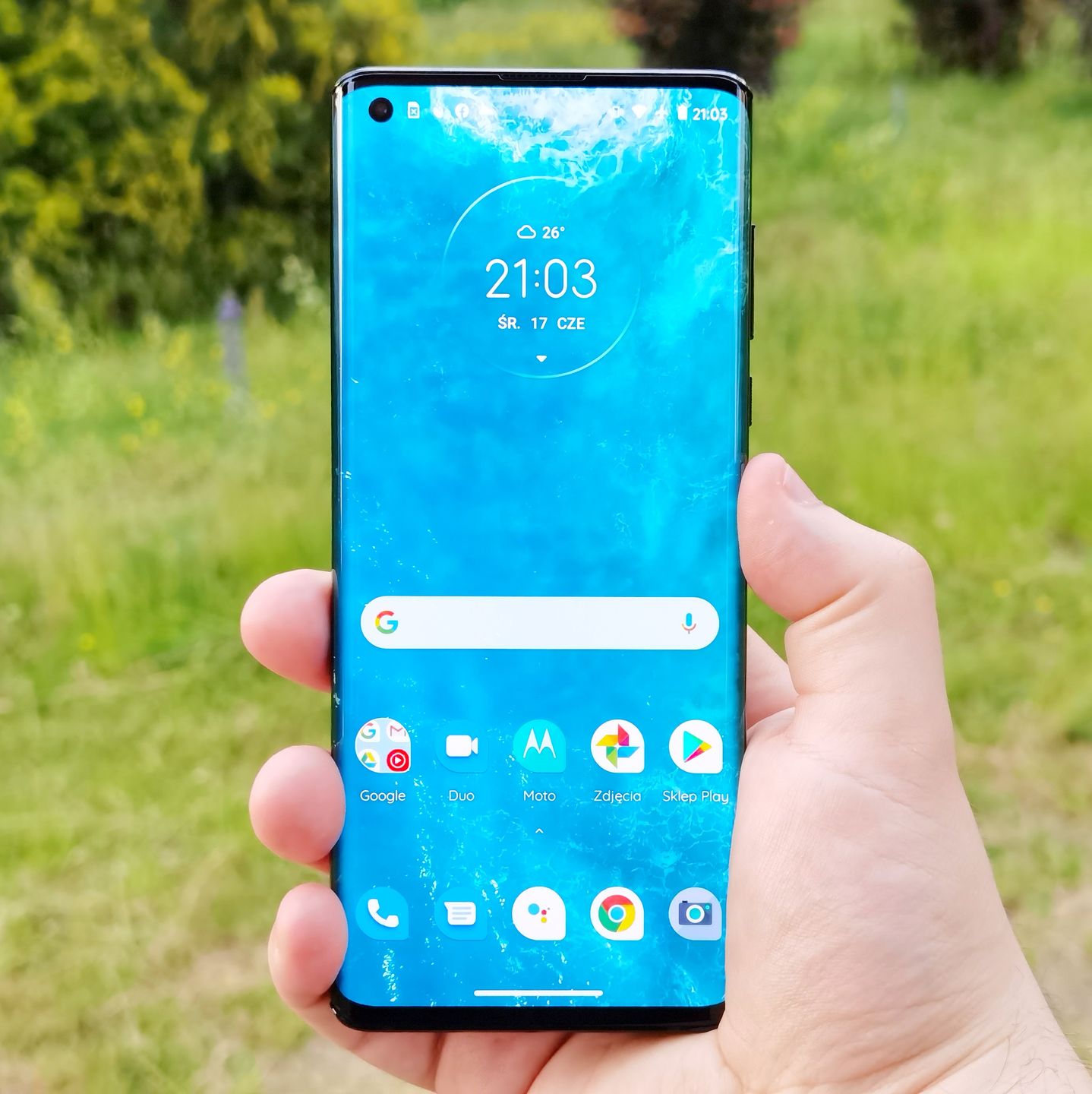 Motorola Edge po kilku miesiącach stała się jednym z najciekawszych smartfonów na rynku 2