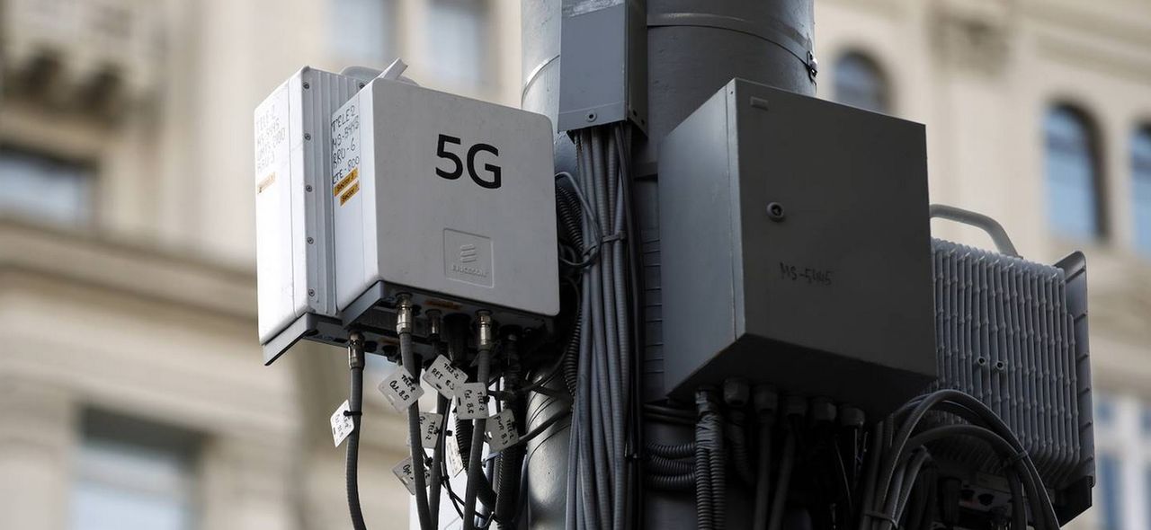 Funkcjonariusz Straży Granicznej "potwierdził" teorię spiskową na temat 5G i koronawirusa