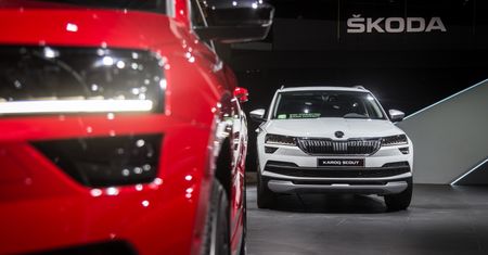 Škoda Karoq w wersjach Scout i Sportline: kompaktowy SUV poszerza swoją specjalizację