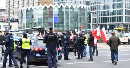 Warszawa. Rozpoczął się kolejny protest rolników. Utrudnienia w ruchu