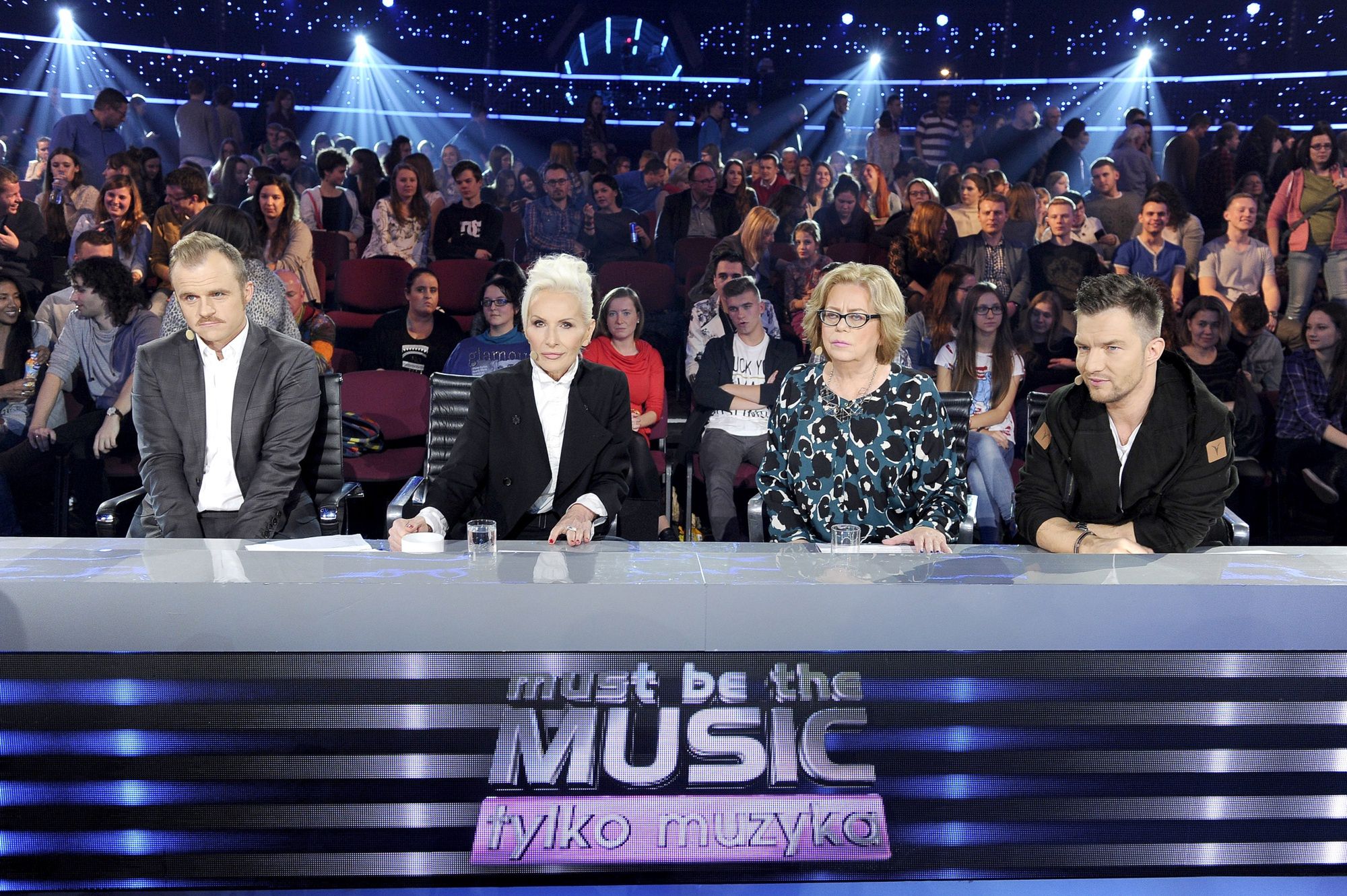Jury "Must Be the Music" w listopadzie 2015 roku