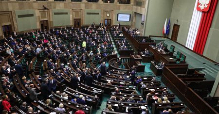 Kredyt "od rządu" rozgrzał Sejm. Wiceminister proponuje zakład: stawiam roczną dietę