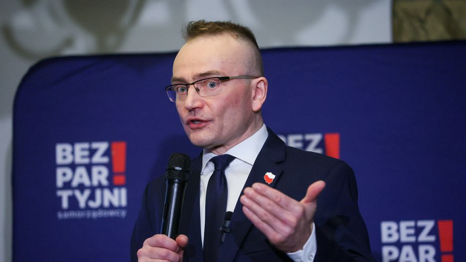 Marek Woch
Warszawa, 14.12.2024. Marek Woch przemawia na konwencji Og�lnopolskiej Federacji "Bezpartyjni i Samorz�dowcy", 14 bm. w Hotelu Royal Arkadia w Warszawie. Podczas wydarzenia zosta� og�oszony kandydat ruchu na prezydenta Rzeczypospolitej Polskiej 2025. (mr) PAP/Leszek Szyma�ski
Leszek Szyma�ski
Bezpartyjni i Samorz�dowcy, Hotel Royal Arkadia, kandydat, konwencja, og�lnopolska federacja, polityk, polityka, prezydenta, wybory