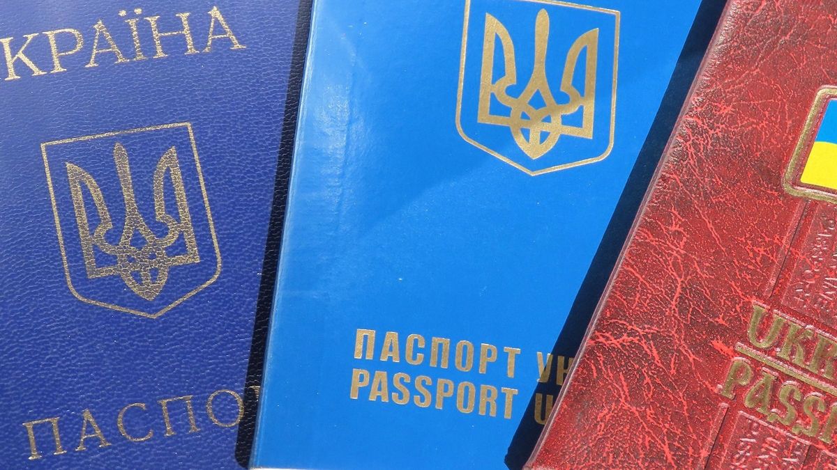 Pandemia zachęciła Ukraińców do przedłużania pobytu w Polsce.