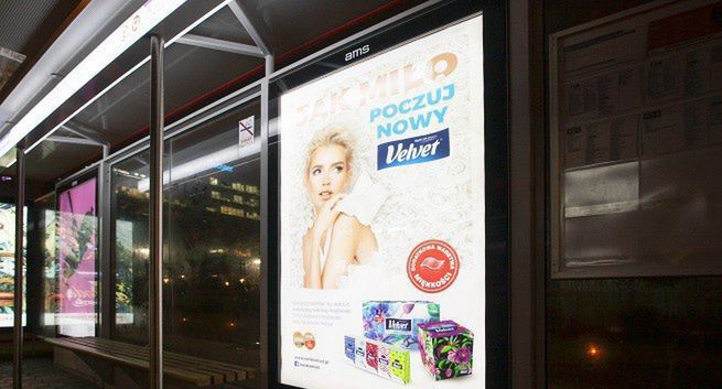 Velvet reklamuje chusteczki higieniczne z Communication Unlimited