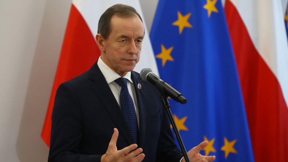 Warszawa, 14.12.2021. Marszałek Senatu Tomasz Grodzki bierze udział w briefingu prasowym przed rozpoczęciem 34. posiedzenia wyższej izby parlamentu, 14 bm. Senacie w Warszawie. (aldg) PAP/Rafał Guz