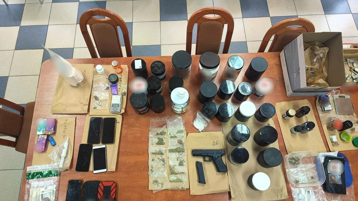 Sprzedawali je dzieciom. Zabezpieczono 3 kg narkotyków