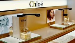 Coty wprowadzi do sklepów bezdotykowe testery perfum