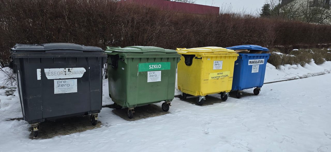 Podwyżka opłat za śmieci w gminie Stara Biała. Mieszkańcy zapłacą nawet 54 zł miesięcznie