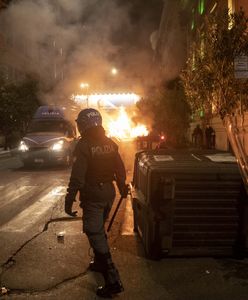 Koronawirus. Włochy niezadowolone z obostrzeń. Starcia z policją