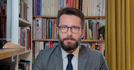 Tłit - Radosław Fogiel