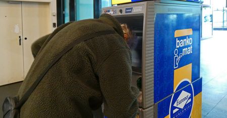 Nierówność społeczna. Część Polaków ma większy dług niż majątek