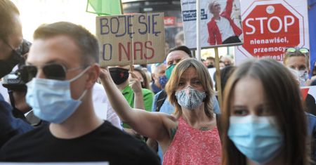 "Genderowa" czy niezbędna? Burza wokół Konwencji Stambulskiej