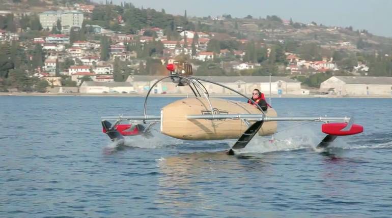 Wodolot wFoil 18 Albatross. Niezwykła maszyna inspirowana starymi samolotami 2