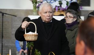 Jarosław Kaczyński święcił pokarmy. Przyszedł ze swoim koszyczkiem