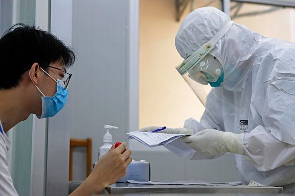 Ponad milion ofiar koronawirusa w Chinach? Zaskakujące statystki