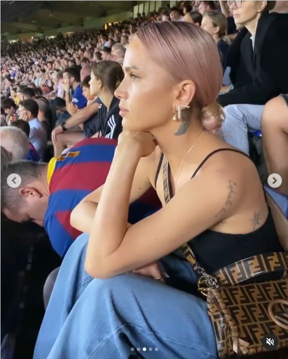 Maffashion i Roksana Węgiel kibicują Robertowi Lewandowskiemu na Camp Nou