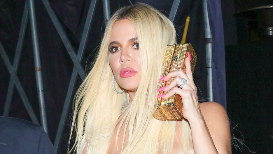 Celebrity Sightings In Los Angeles - August 10, 2019
LOS ANGELES, CA - AUGUST 10: Khloe Kardashian is seen on August 10, 2019 in Los Angeles, California.  (Photo by gotpap/Bauer-Griffin/GC Images)
gotpap/Bauer-Griffin
female, cellphone, 190810gpan2, bestof, topix