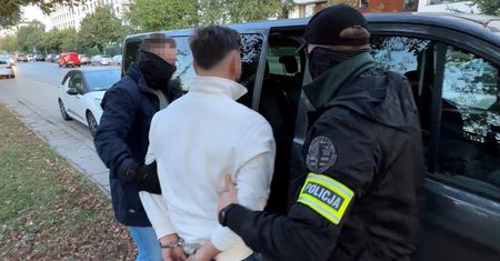 Urzędowali w warszawskim apartamencie. Tak oszukiwali Niemców