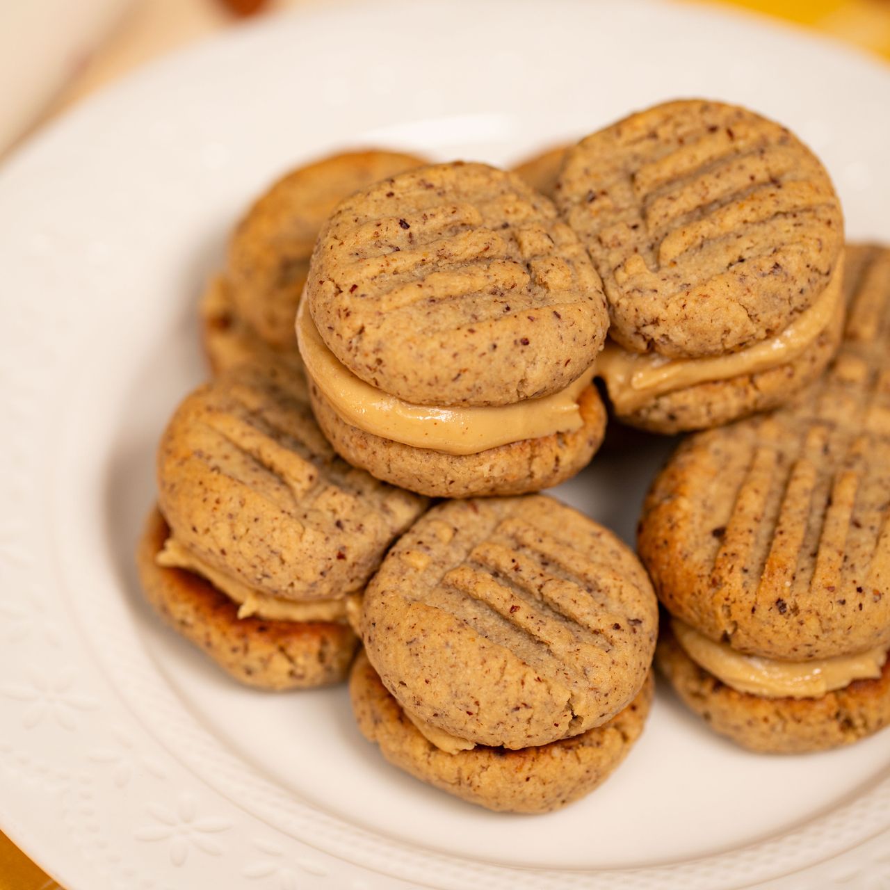 Biscuits like lotus