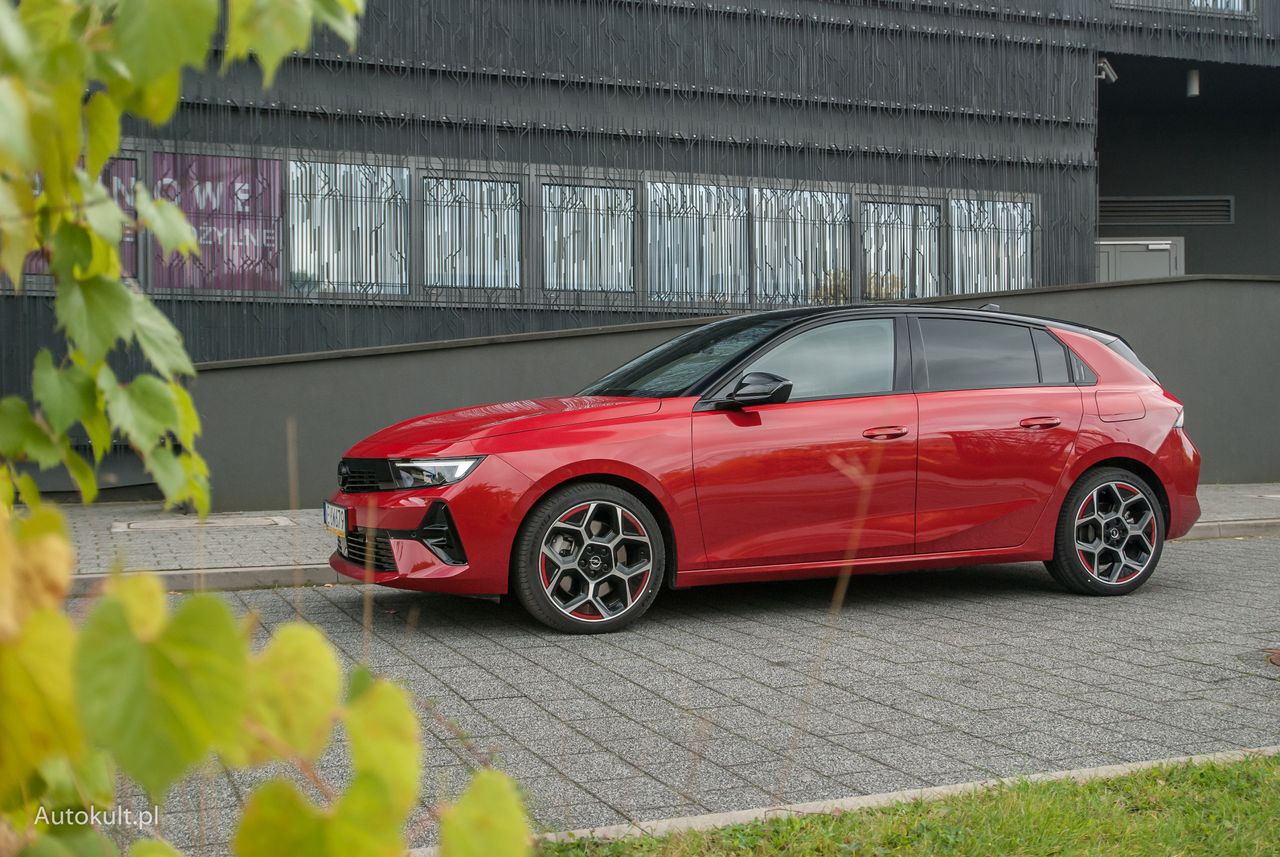 Może wydawać się to dziwne, ale nowy Opel Astra został niemieckim kompaktem roku