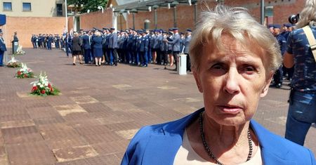 Ma 8,4 tys. emerytury. Zapytaliśmy o trzynastkę: Marna darowizna