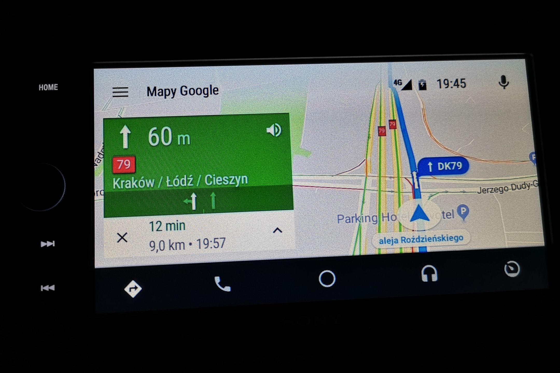 Sony XAV-AX100: sposób na Android Auto i Apple CarPlay w każdym samochodzie 18
