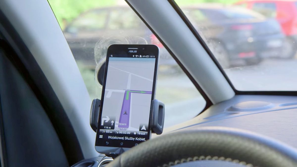 Jak smartfon ratuje życie w podróży 1