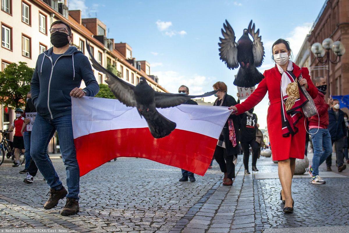 Maj 2020 roku. Wrocław, protest podczas pandemii koronawirusa.