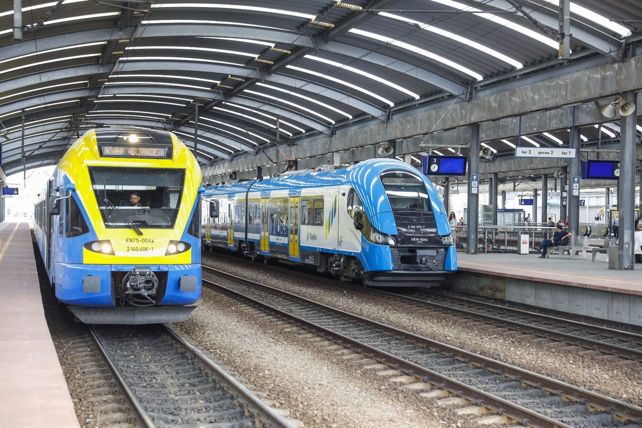 Najpopularniejsza trasa kolejowa w Polsce łączy Śląsk z Małopolską. Wysoko jest też połączenie Katowice - Gliwice