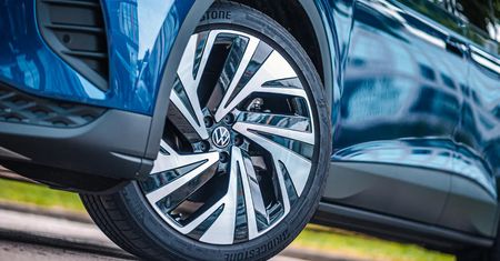 Ogólny spadek, za to wzrost w elektrykach. Volkswagen podsumował rok 2022