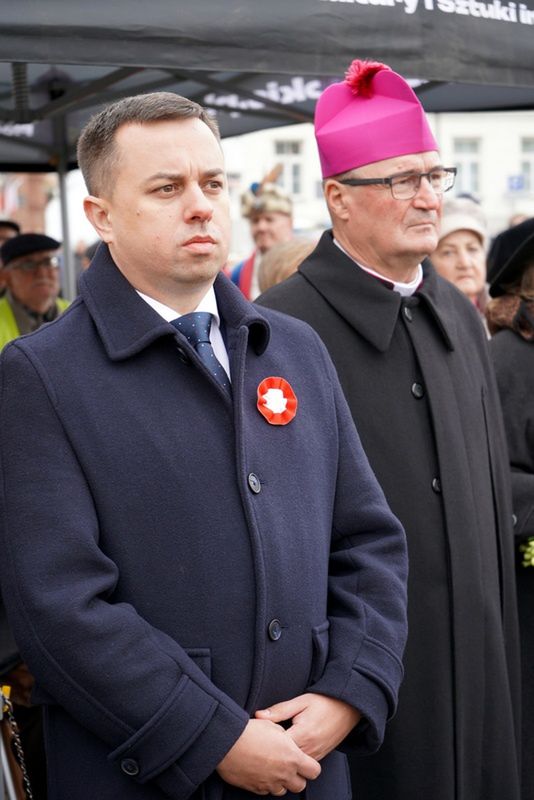 Obchody 11 listopada 