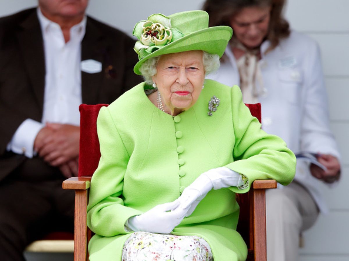 Królowa Elżbieta nie była obecna na wielkanocnym nabożeństwie
