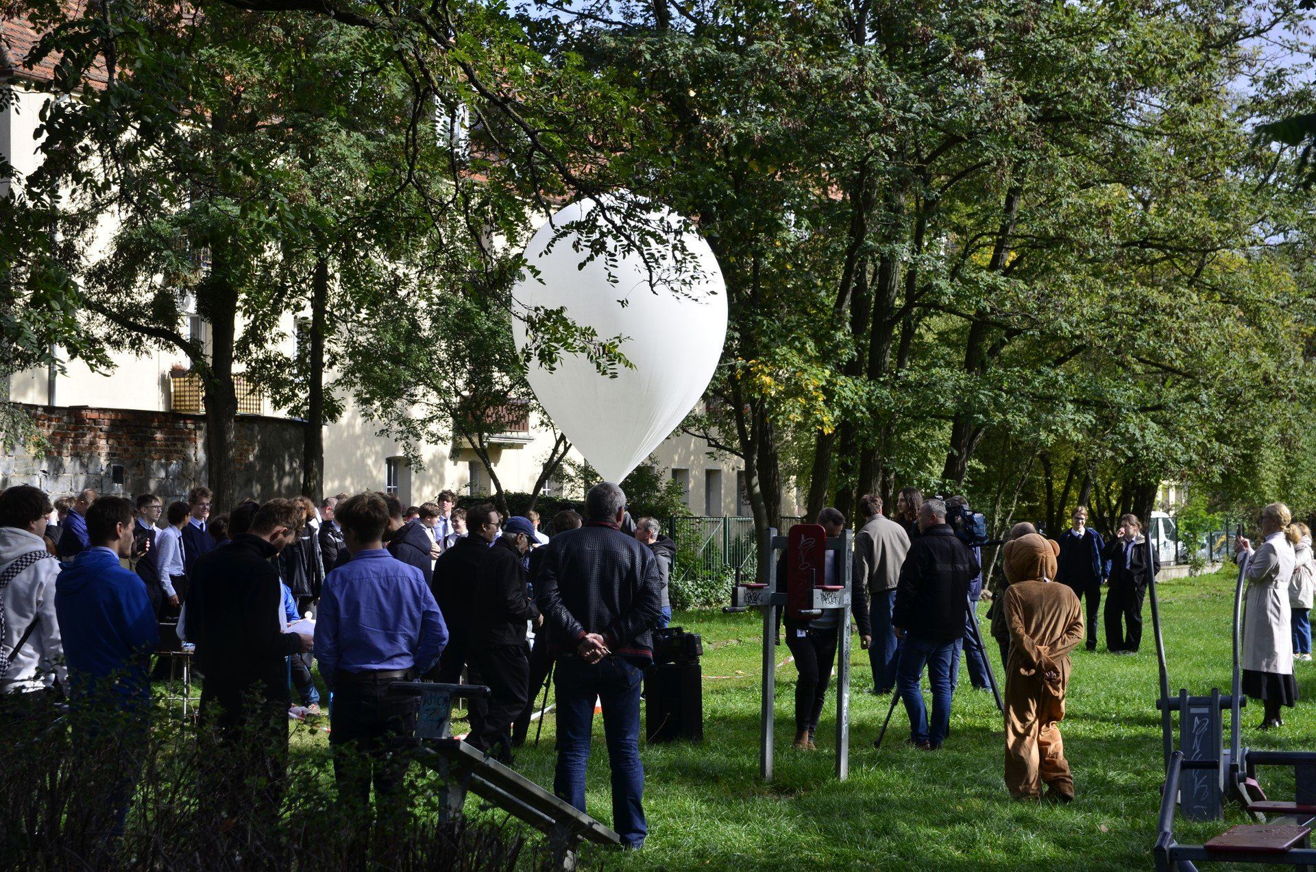 Poznańscy uczniowie wysłali w kosmos balon startosferyczny