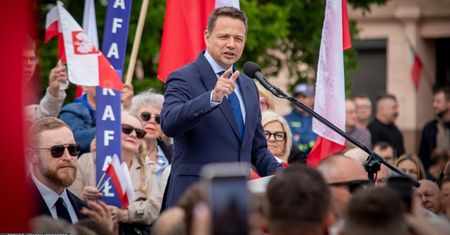 "Słyszymy was wszystkich". Trzaskowski zwrócił się do osób LGBT+