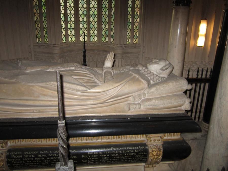 Grobowiec królowej Marii w Opactwie Westminsterskim