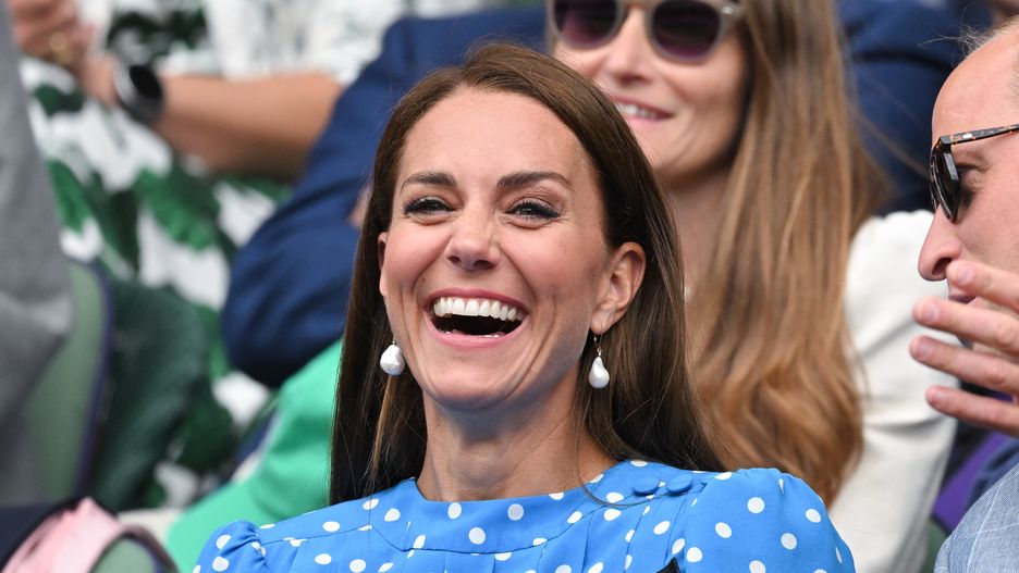 Księżna Kate nosi najmodniejszy dodatek sezonu 