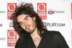 Russell Brand kolęduje z The Jonas Brothers